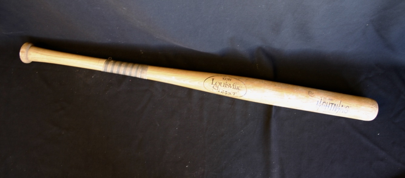 1965 Cobourg Men's Softball 33" bat