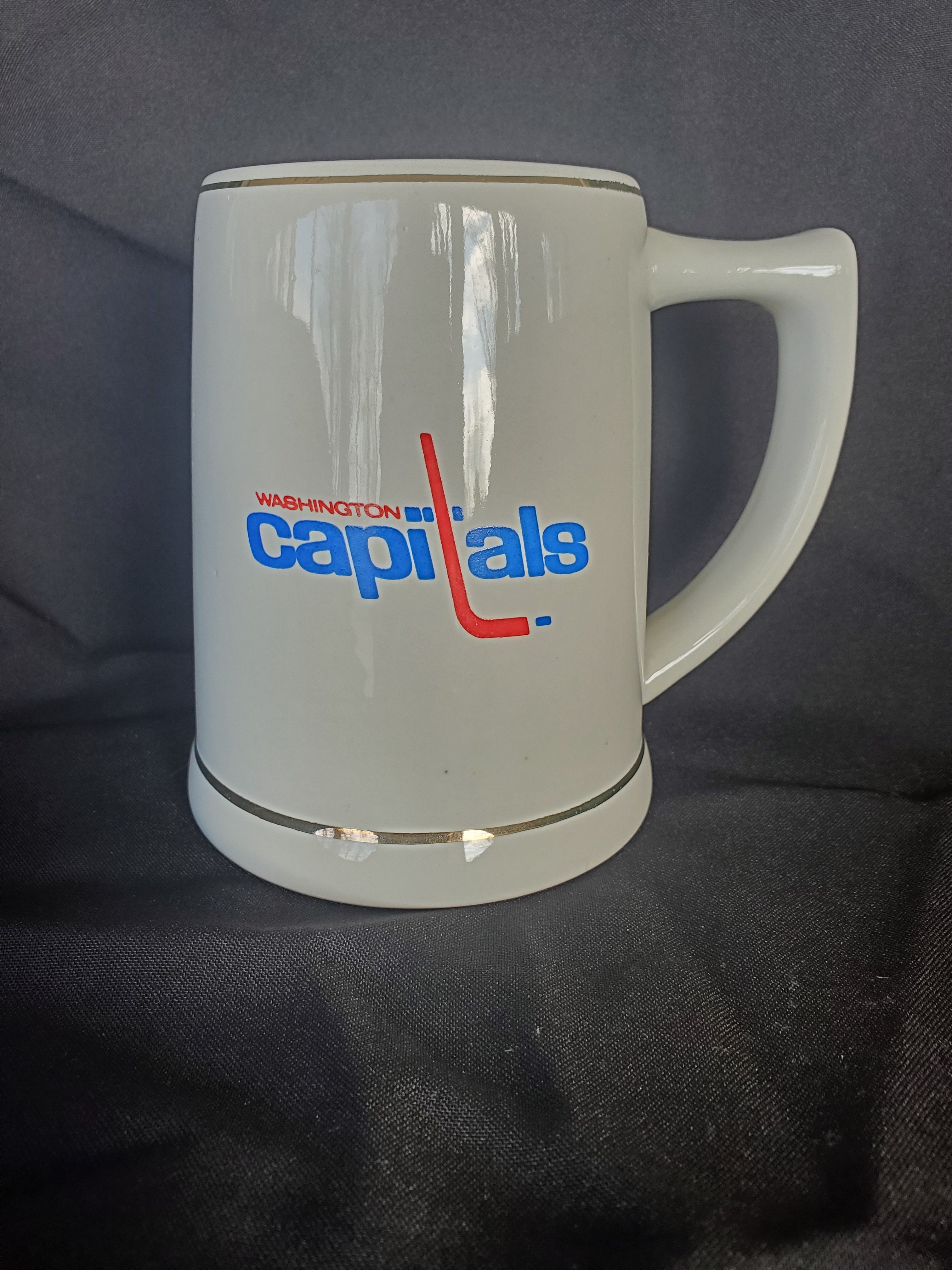 Gord Brooks beer stein with Washington Capitals