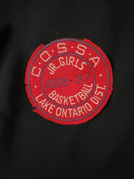 1937 Cobourg Collegiate crest Jr Girls Basketball