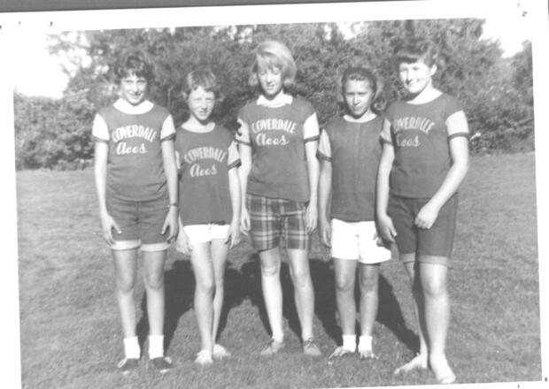 1964 Coverdale Aces Women's Fastball team photos