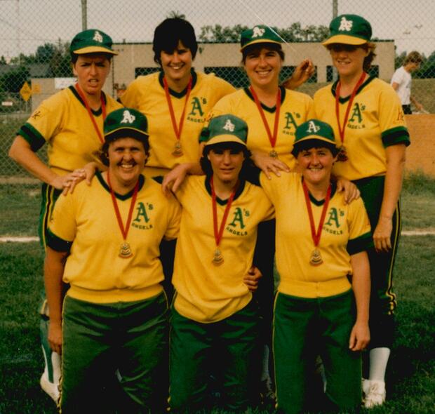 1985 Cobourg Angels Women's Fastball team photos