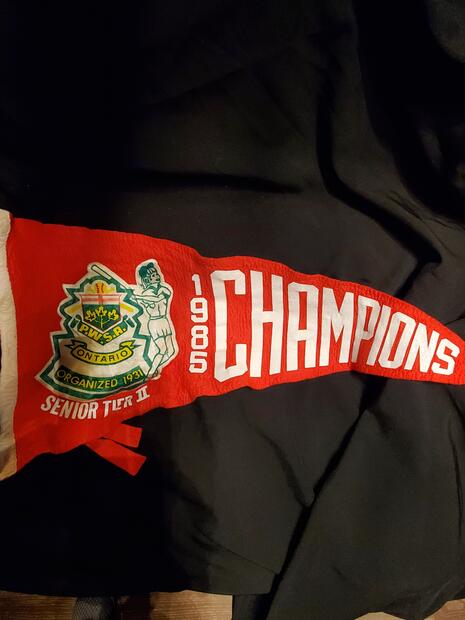 Cobourg angels pennant