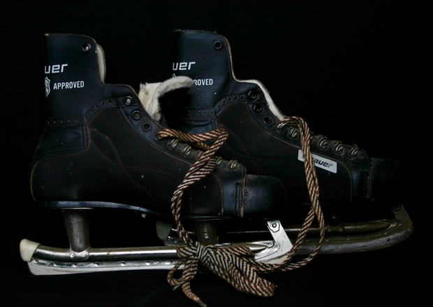 1965 Bauer hockey skates NHL approved