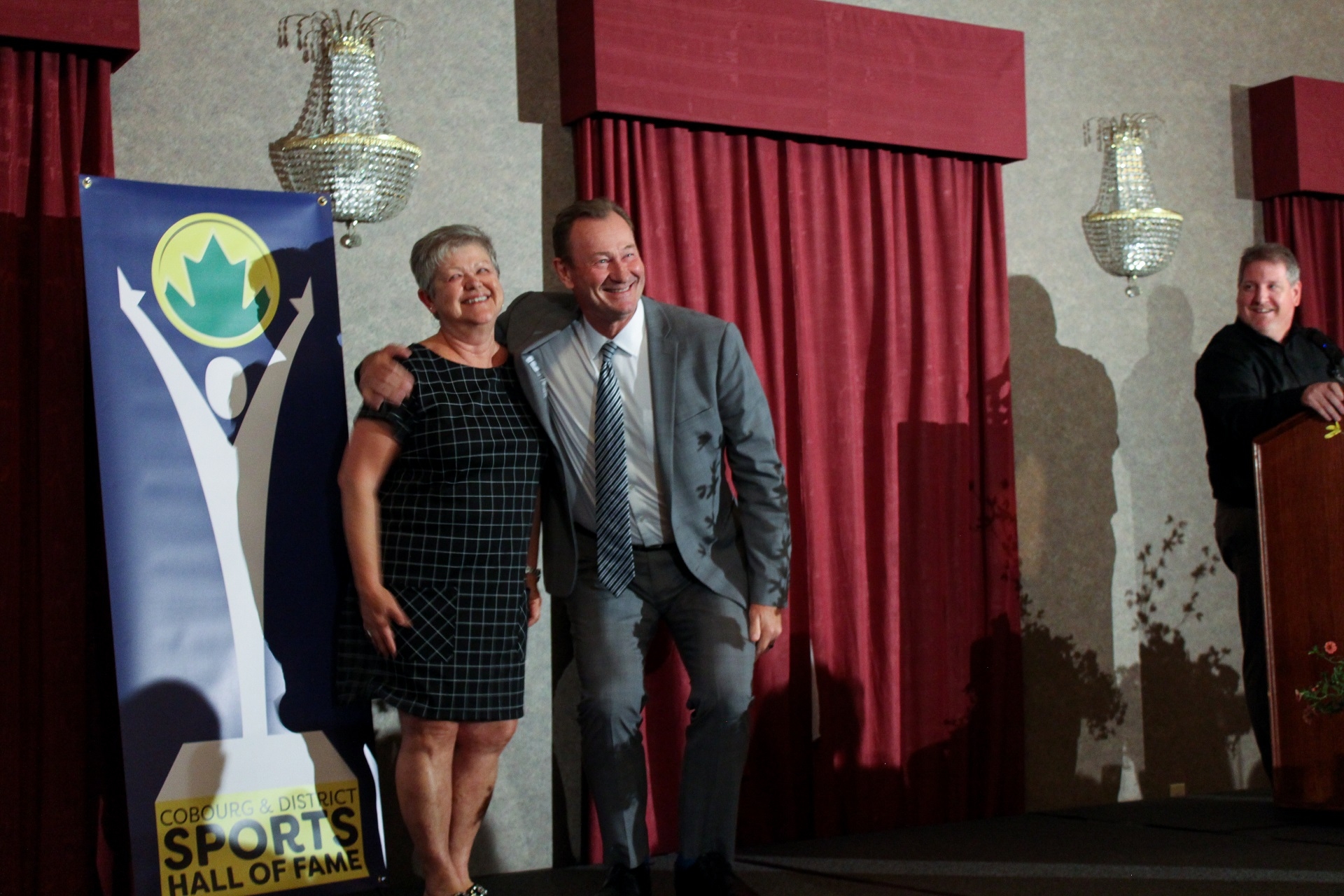 Steve Smith eye-to-eye w-Liz Basinger